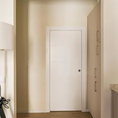 Victoria Center Apartment *